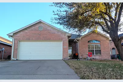 3404 Austin Street, Gainesville, TX 76240 - Photo 1