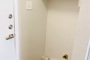 5708 Ranchogrande Dr, Arlington, TX 76017 - Photo 10