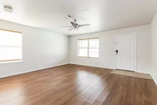 4712 Stokes St, Dallas, TX 75216 - Photo 6