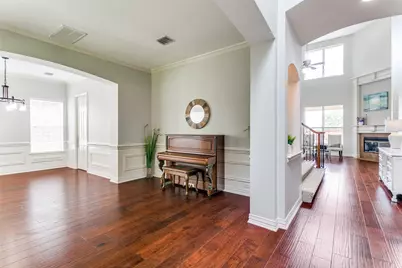 869 Winchester Drive, Lewisville, TX 75056 - Photo 6