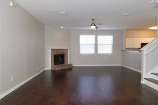 2041 Apple Dr, Little Elm, TX 75068 - Photo 6