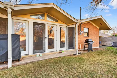 2131 N Woodland Street, Stephenville, TX 76401 - Photo 32