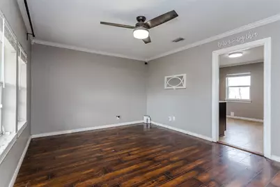 3212 S Llewellyn Avenue, Dallas, TX 75224 - Photo 2