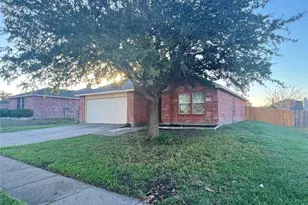 321 Briar Oaks Dr, Royse City, TX 75189 - Photo 2