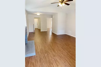 5710 Ranchogrande Drive, Arlington, TX 76017 - Photo 4