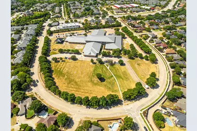 8400 Willow Creek Drive, Frisco, TX 75034 - Photo 24