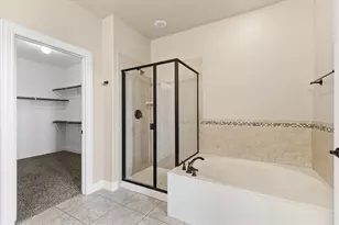 7915 Parkwood Blvd, Plano, TX 75024 - Photo 18
