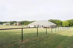 4763 Red Oak Cir, Aubrey, TX 76227 - Photo 8