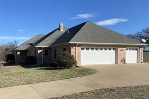 4763 Red Oak Cir, Aubrey, TX 76227 - Photo 4