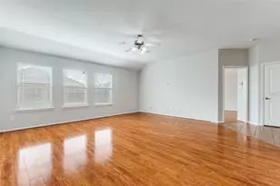 9721 Zaharias Dr, McKinney, TX 75072 - Photo 16