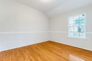 9721 Zaharias Dr, McKinney, TX 75072 - Photo 10