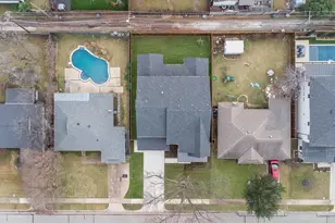 10314 Lanshire Dr, Dallas, TX 75238 - Photo 38