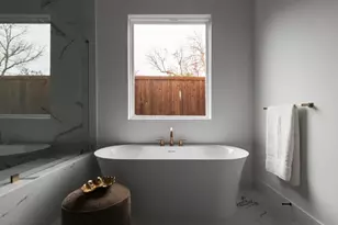 10314 Lanshire Dr, Dallas, TX 75238 - Photo 14