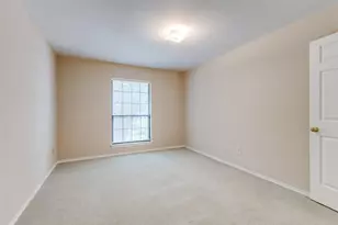 3701 Queenswood Ln, Garland, TX 75040 - Photo 26