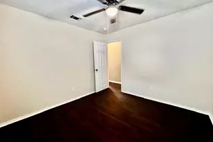 6917 Bennington Dr, Watauga, TX 76148 - Photo 14