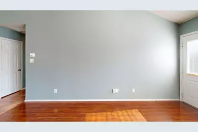 3251 Torio, Grand Prairie, TX 75054 - Photo 8