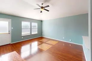 3251 Torio, Grand Prairie, TX 75054 - Photo 6