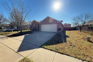 3251 Torio, Grand Prairie, TX 75054 - Photo 2