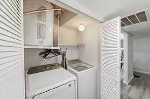 11450 Audelia Rd, Dallas, TX 75243 - Photo 8
