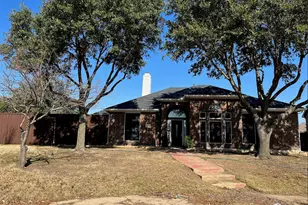 1836 Bowin Ct, Carrollton, TX 75010 - Photo 1