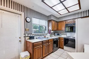 401 Pebble Way, Arlington, TX 76006 - Photo 8