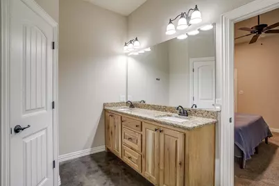 505 N Avenue E, Springtown, TX 76082 - Photo 18