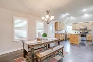 505 N Ave E, Springtown, TX 76082 - Photo 10