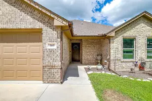 505 N Ave E, Springtown, TX 76082 - Photo 2