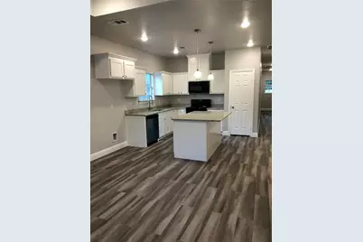 3309 Polk Street #B, Greenville, TX 75401 - Photo 2