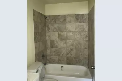 534 W Kearney Street, Mesquite, TX 75149 - Photo 2