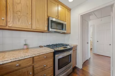 2737 Ryan Place Drive, Fort Worth, TX 76110 - Photo 12