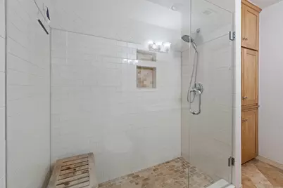 2737 Ryan Place Drive, Fort Worth, TX 76110 - Photo 18