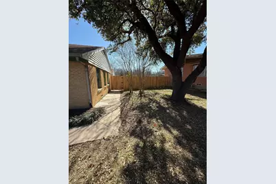 605 Hinton Street, Grand Prairie, TX 75050 - Photo 16