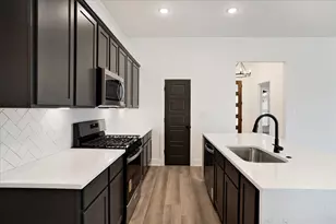 4300 Hummingbird Dr, Sherman, TX 75092 - Photo 10