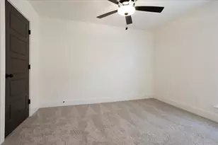 4300 Hummingbird Dr, Sherman, TX 75092 - Photo 16