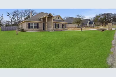 6403 Westover Drive, Granbury, TX 76049 - Photo 4
