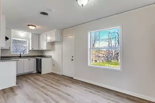 4129 S Henderson St, Fort Worth, TX 76115 - Photo 4