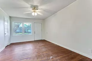 4129 S Henderson St, Fort Worth, TX 76115 - Photo 2