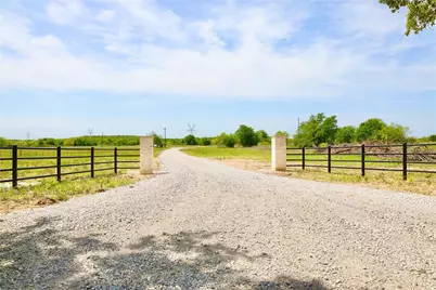 1415 Farm To Market 3264, Sunset, TX 76270 - Photo 10