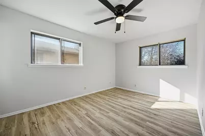 105 N Wood Avenue, Denison, TX 75020 - Photo 10