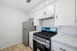 105 N Wood Ave, Denison, TX 75020 - Photo 10