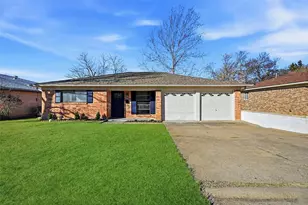 105 N Wood Ave, Denison, TX 75020 - Photo 1