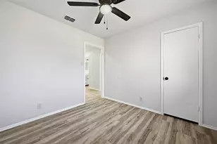 105 N Wood Ave, Denison, TX 75020 - Photo 16