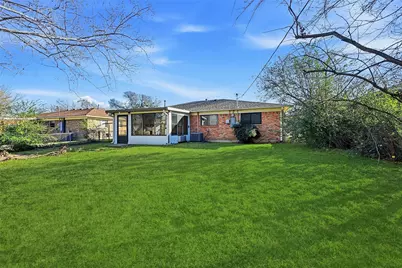 105 N Wood Avenue, Denison, TX 75020 - Photo 24