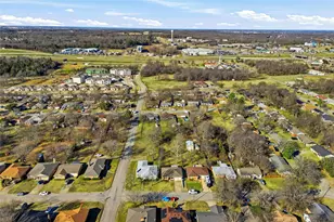 105 N Wood Ave, Denison, TX 75020 - Photo 34