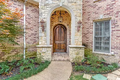 13 Cochran Oaks Lane, Dallas, TX 75220 - Photo 1