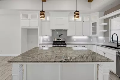 517 Highview Court, Godley, TX 76044 - Photo 32