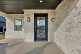 517 Highview Ct, Godley, TX 76044 - Photo 4