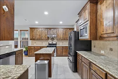 209 Florence Drive, Lewisville, TX 75056 - Photo 12