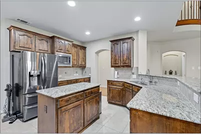 209 Florence Drive, Lewisville, TX 75056 - Photo 14